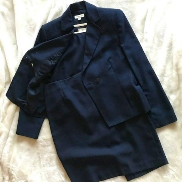 Host Pick - Amanda Smith Ladies Navy Blue 3-piece suit with skirt - Picture 1 of 9